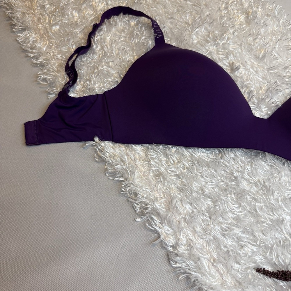 Victoria's Secret Bra 32DDD T-Shirt Lightly Lined Wireless Convertible Purple - Picture 3 of 11